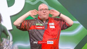 Ally Pally goes “BUNTING MENTAL” for Stephen Bunting’s walk-on 🤩