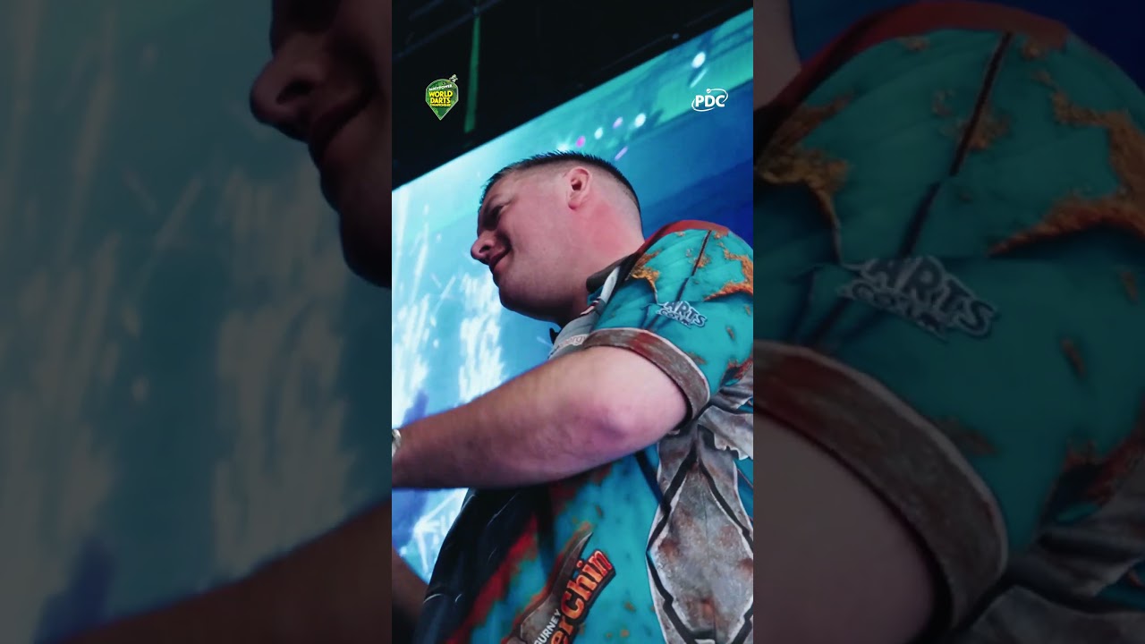 SUPERCHIN WINS A THRILLER! 🍿 | 2025/26 Paddy Power World Darts Championship