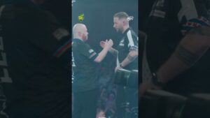 JUSTIN HOOD WINS A THRILLER! | 2025/26 Paddy Power World Darts Championship