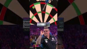 GARY WIRES A NINE! 😫 | 2025/26 Paddy Power World Darts Championship