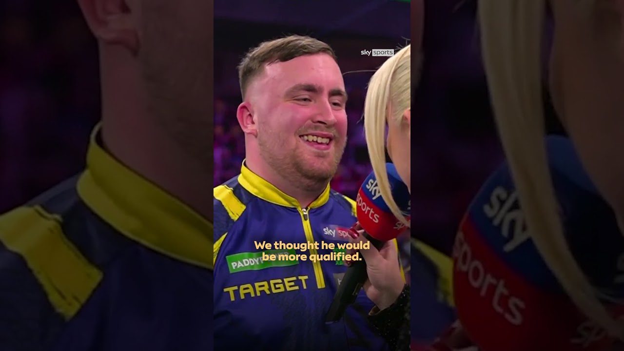 Luke Littler to get AngryGinge to sort the Ally Pally wasp! 🤣 #darts #shorts