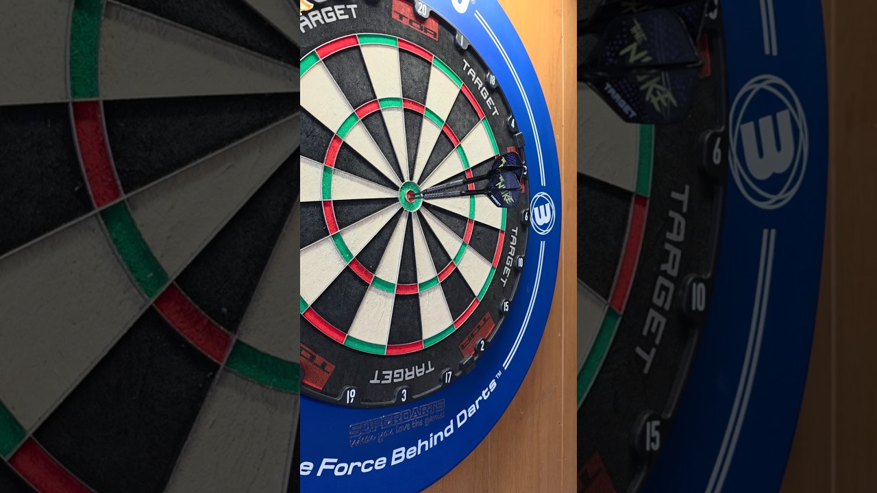 Bullseye Outtakes Using Luke Littler Gen 1 Darts #darts #bullseye